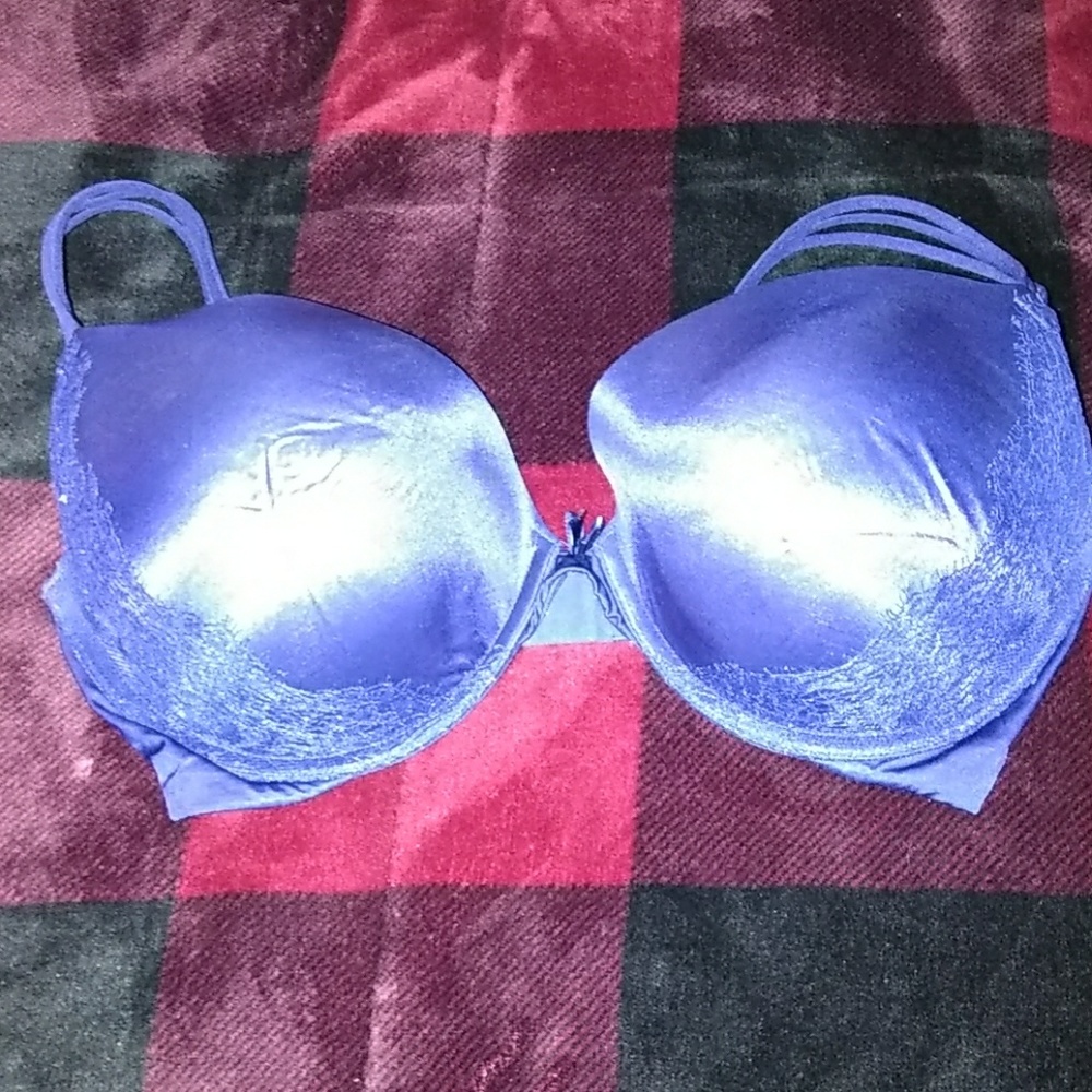 VS